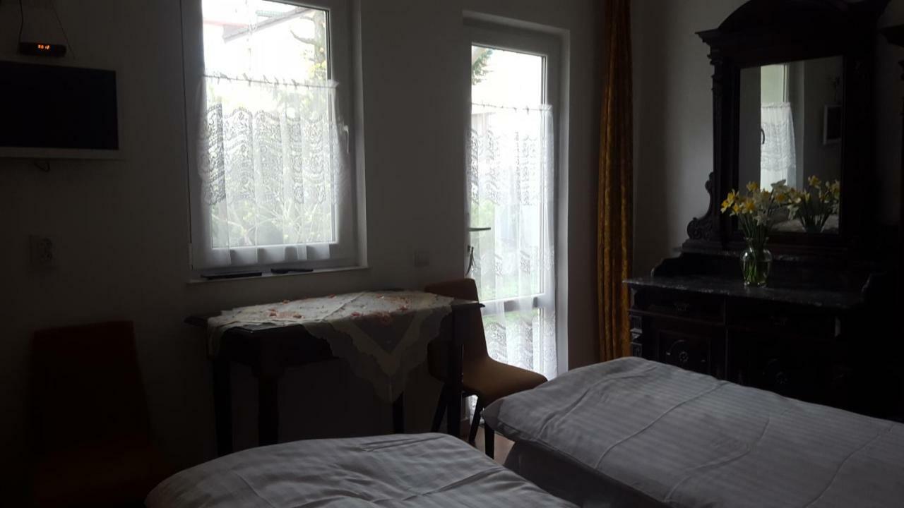 Room In An Old House Trouskavets Extérieur photo